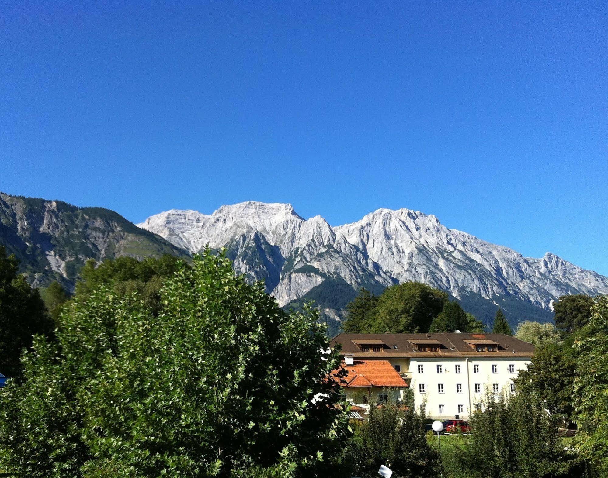 Austria Classic Hotel Heiligkreuz Hall in Tirol Exterior foto